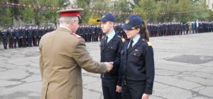 Read more about the article O tresă în plus pe epolet elevilor cu rezultate deosebite