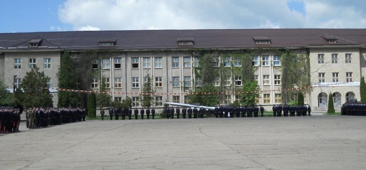 Read more about the article 9 Mai – Zi cu triplă semnificaţie istorică