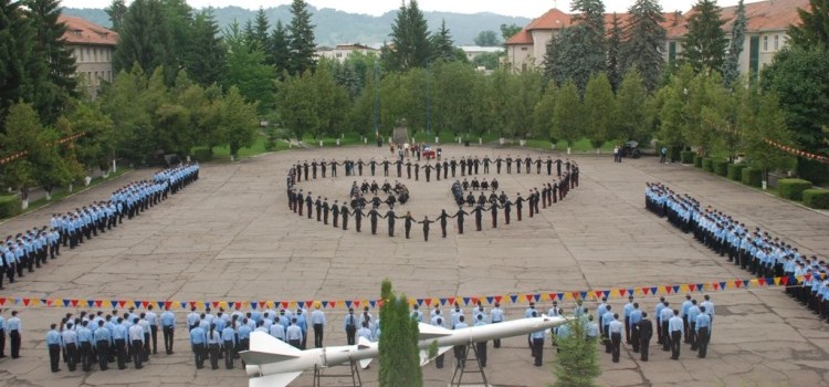 Read more about the article ULTIMUL APEL