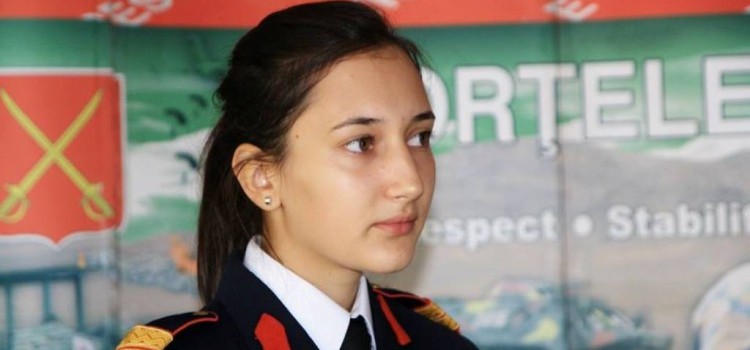 Read more about the article Şefa de promoţie 2015