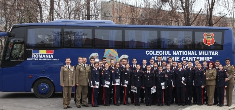 Read more about the article Desăvârşirea fiecărui cantemirist se face prin muncă şi educaţie