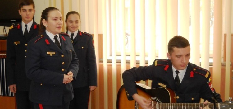 Read more about the article Patriotismul nu este numai iubirea pământului în care te-ai născut ci, mai ales, iubirea trecutului, fără de care nu există iubire de ţară. (Mihai Eminescu)