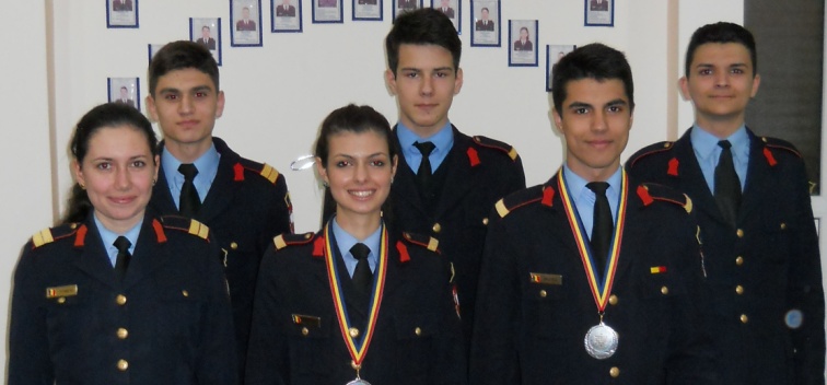 Read more about the article Distincţii la matematică