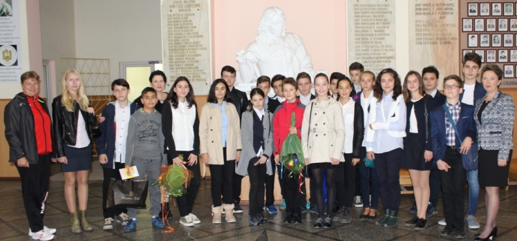Read more about the article Întâlnirea generaţiilor