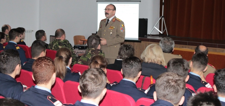 Read more about the article Alegerea carierei militare – o opţiune de viitor!