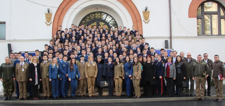 Read more about the article Artiştii militari s-au reunit la Breaza