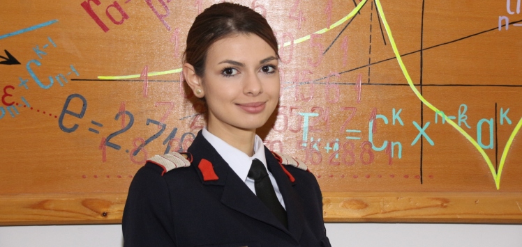 Read more about the article Distincţii la matematică