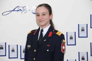 Read more about the article Distincţie pentru o tânără cantemiristă pasionată de literatură