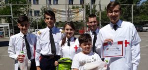 Read more about the article Elevi cantemirişti – sanitari pricepuţi
