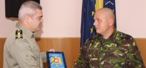 Read more about the article Plutonierul major de geniu Gheorghe Dumitru schimbă garnizoana.