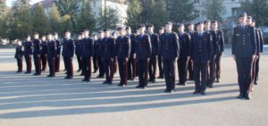 Read more about the article Elevi merituoşi cu aptitudini de comandă