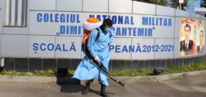 Read more about the article Păstrăm distanța socială, dar rămânem împreună!