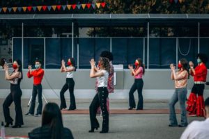 Read more about the article Un Bal de Dragobete altfel, desfășurat în aer liber