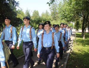 Read more about the article Tabără de instrucție pentru liceenii militari