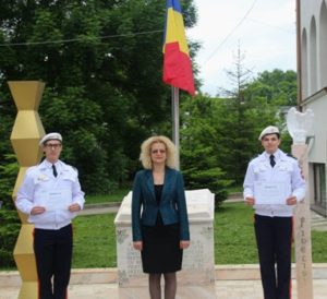 Read more about the article 2  Premii III pentru pasionații de fizică