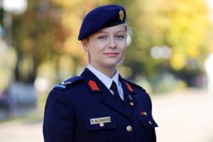 Read more about the article Pasiunile prind viață și în mediul cazon