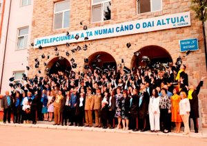 Read more about the article Rată de promovare de 100% la Examenul Național de Bacalaureat 2022