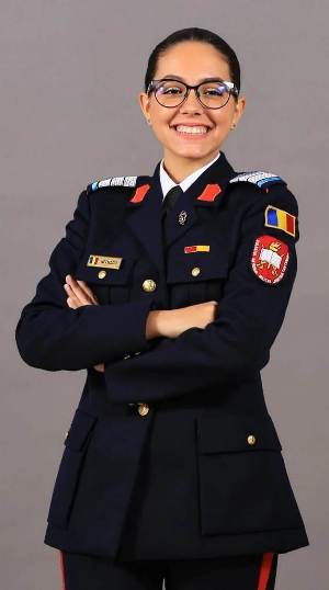Read more about the article Titlul de șef de promoție revine absolventei Eva-Antonia Nedelcu, cea care a obținut media 10 la examenul național de Bacalaureat
