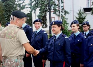Read more about the article <em>Învățați ca să dați mai departe!</em>