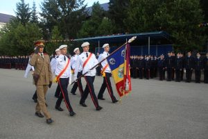 Read more about the article La drapel pentru onor!
