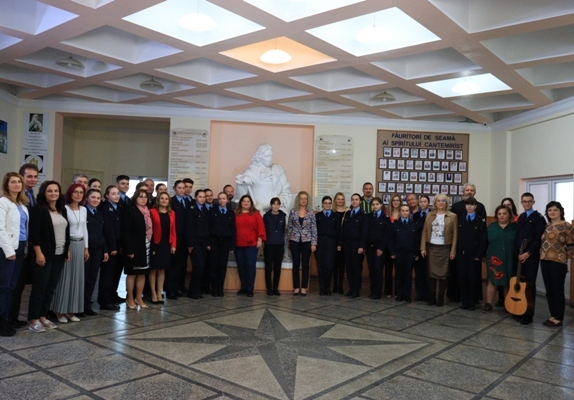 Read more about the article Aprecieri pentru dascălii Cantemirului