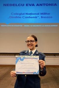 Read more about the article Ne mândrim cu absolventa noastră de 10!