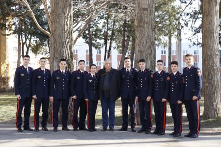 Read more about the article Cantemiriștii s-au întors cu tolba plină de premii de la malul mării