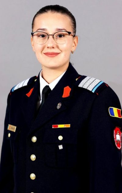 Read more about the article Titlul de șef de promoție revine absolventei cu cele mai bune rezultate obținute în cei patru ani de studiu și la examenul național de Bacalaureat