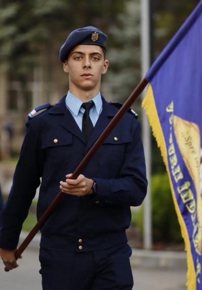 Read more about the article De la elev militar, la viitor pilot militar!
