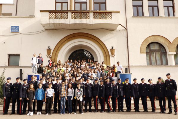 Read more about the article Ziua Porților Deschise, la Colegiul Național Militar „Dimitrie Cantemir”