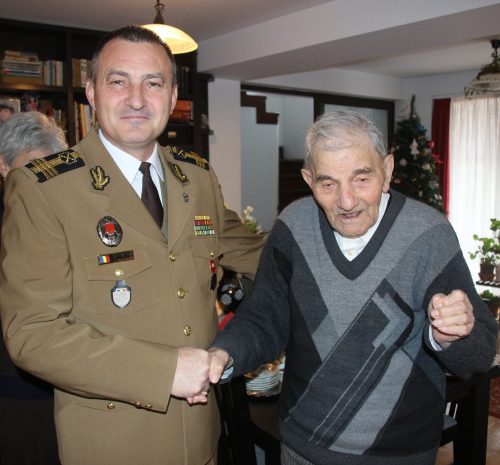 Read more about the article Veteran de război, sărbătorit la 101 ani