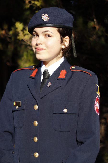 Read more about the article Distincție pentru o tânără cantemiristă, pasionată de poezie