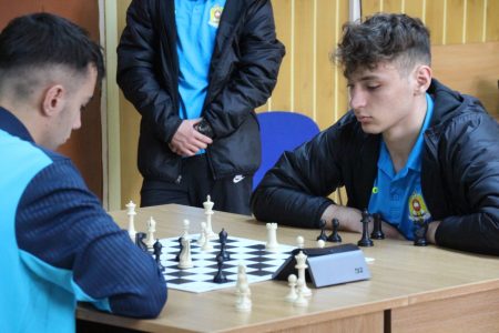 Read more about the article Campion la șah, în proba individuală, la Spartachiadă!