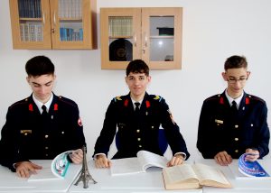 Read more about the article Elevi calificați la etapa națională a Olimpiadei de Limba Franceză
