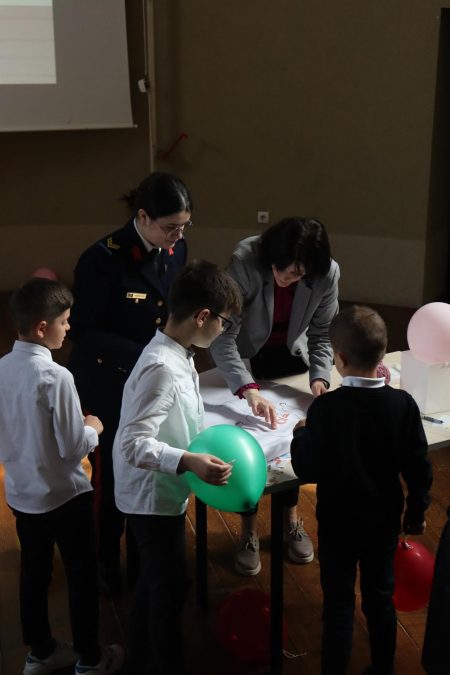 Read more about the article Premiul II la Olimpiada de creativitate științifică