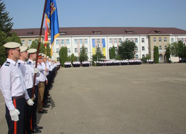 Read more about the article Festivitatea de încheiere a anului școlar 2023-2024, la Colegiul Național Militar „Dimitrie Cantemir”
