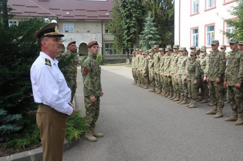 Read more about the article Tabără de instrucție pentru elevii de la Colegiul Național Militar „Dimitrie Cantemir”