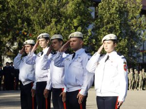 Read more about the article Înaintarea în grad a elevilor merituoși