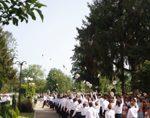 Read more about the article 100% REUȘIȚI  LA EXAMENUL MATURITĂȚII