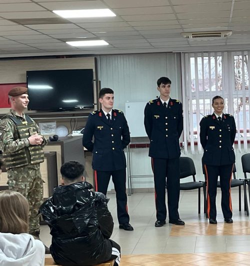 Read more about the article Mesagerii învățământului militar cantemirist
