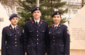 Read more about the article Locul I și Locul al II-lea la dezbatere
