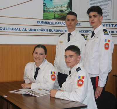 Read more about the article Cantemiriștii premiați la concursul „Eroii Neamului, Modele ale devenirii noastre”