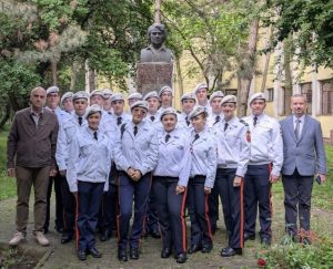Read more about the article Pasionații de matematică se bucură de rezultatele muncii lor și în vacanță
