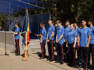 Read more about the article Ecoul Europei în suflet de cantemirist: 27 de colective, o singură mare familie