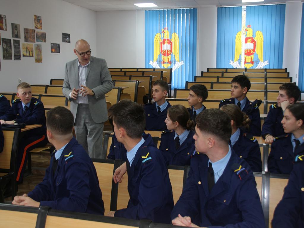 Read more about the article Istoria militară, valori, lecții și perspective