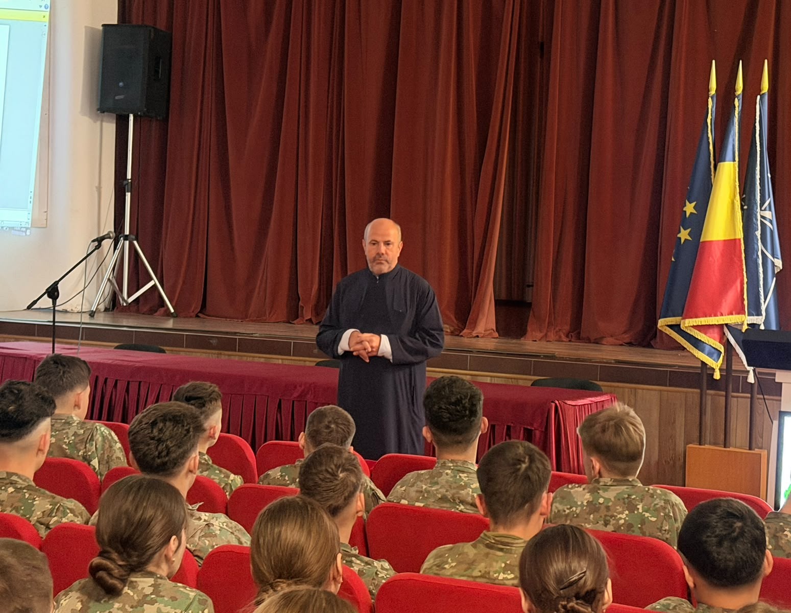 Read more about the article Prevenția adicțiilor în cadrul programului „Școala altfel”