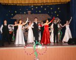 GINGĂŞIE, FRUMUSEŢE ŞI TALENT PE SCENA  COLEGIULUI MILITAR LICEAL „DIMITRIE CANTEMIR”